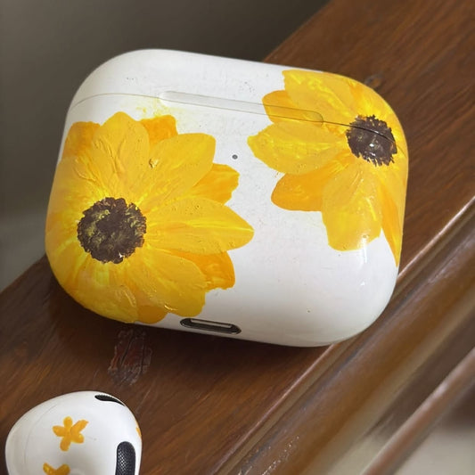 Custom Hand-Painted EarPods Case Art Service